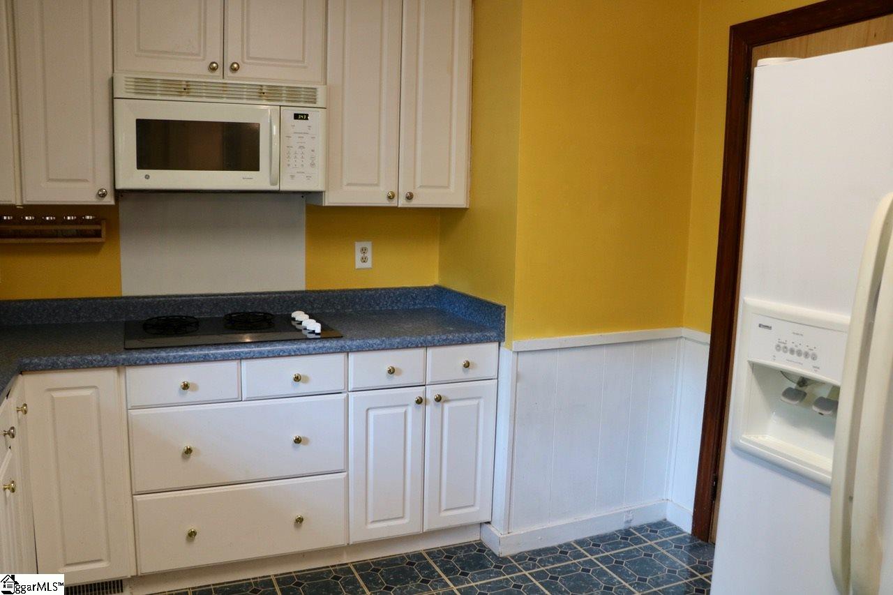 105 Donnan Road Taylors, SC 29687 - Photo 23 of 36 Gallery Image 23