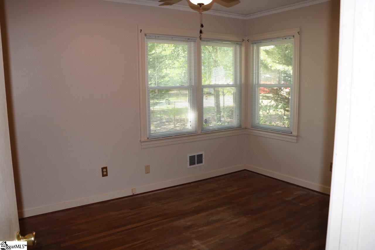 105 Donnan Road Taylors, SC 29687 - Photo 35 of 36 Gallery Image 35