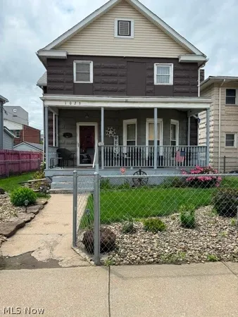 $84,900 | 1025 Virginia Avenue, Follansbee, WV 26037