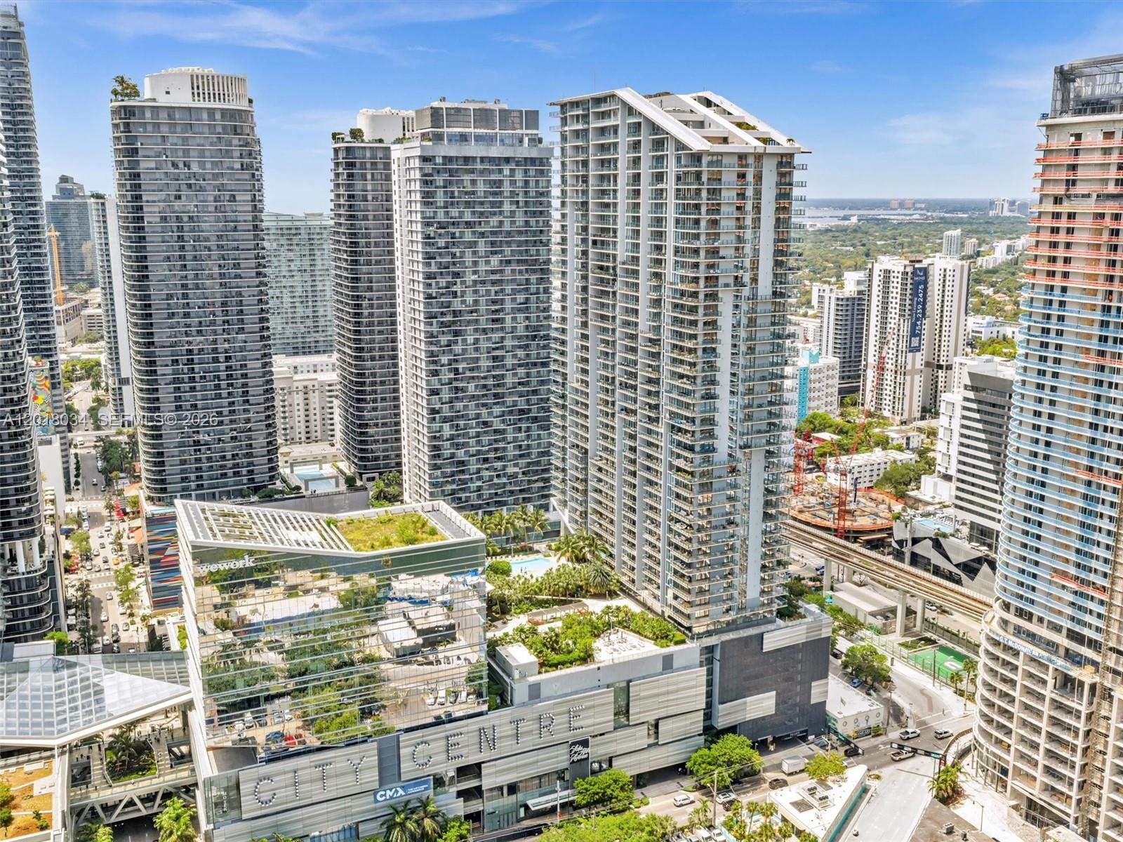 88 Southwest 7th Street, Unit 2011 Miami, FL 33130 - Photo 52 of 55