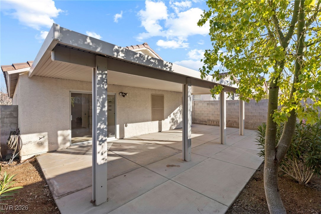 1131 Cathedral Ridge Street Henderson, NV 89052 - Photo 27 of 32 Tree adding some greenery to enjoy