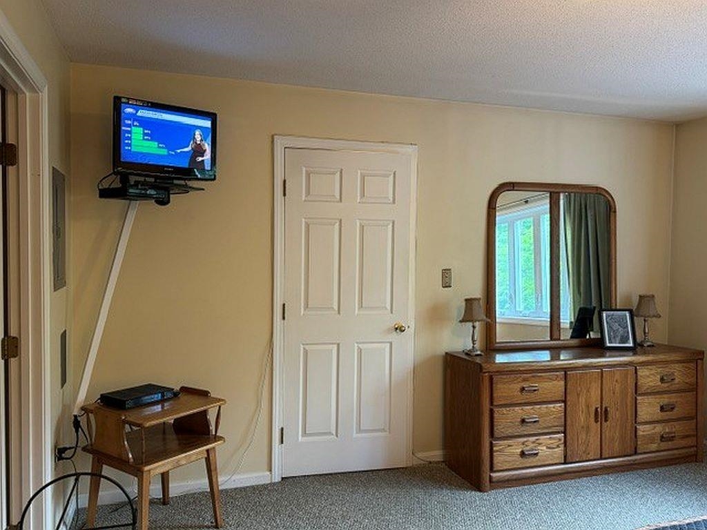 227 Main Street, Unit 235 Lincoln, NH 03251 - Photo 17 of 45