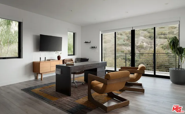 $4,799,000 | 3820 Knobhill Drive, Sherman Oaks, CA 91423