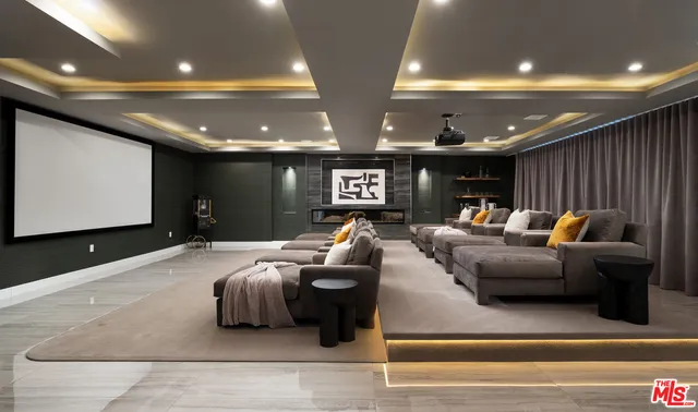 $4,799,000 | 3820 Knobhill Drive, Sherman Oaks, CA 91423