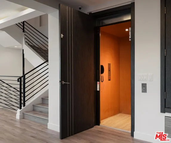 $4,799,000 | 3820 Knobhill Drive, Sherman Oaks, CA 91423