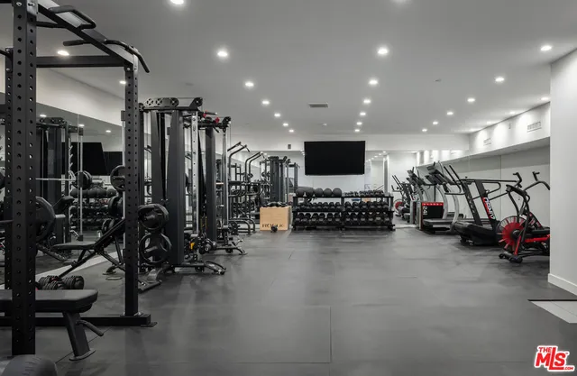 $4,799,000 | 3820 Knobhill Drive, Sherman Oaks, CA 91423