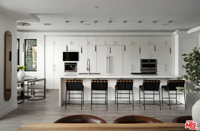 $4,799,000 | 3820 Knobhill Drive, Sherman Oaks, CA 91423