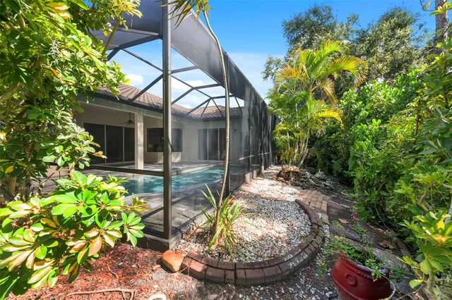 $4,900 | 8809 Havenridge Drive, Sarasota, FL 34238