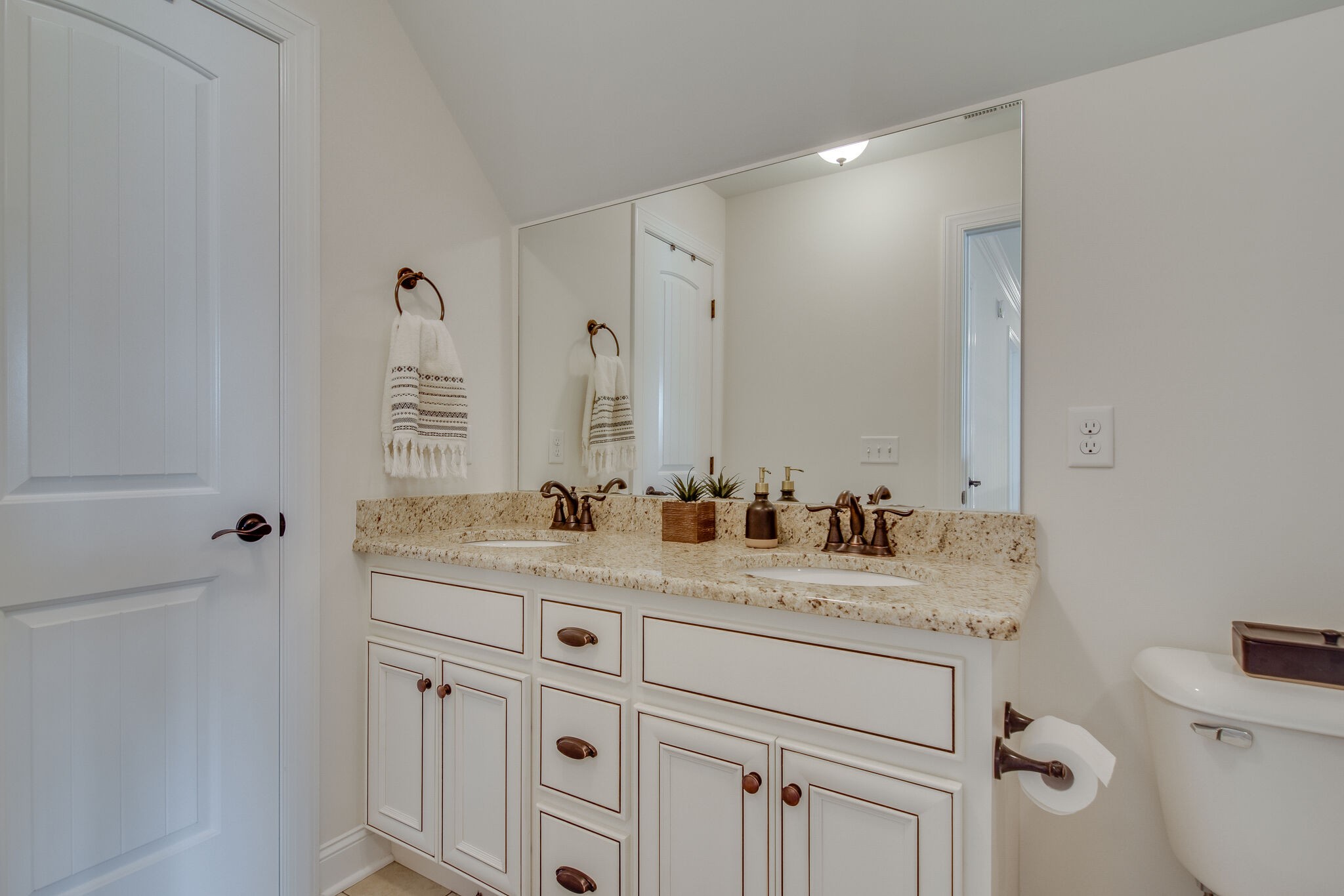 7671 Knobdate Road Smyrna, TN 37167 - Photo 19 of 37 Gallery Image 19