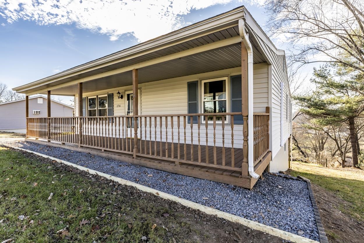 176 West Riverside Drive Timberville, VA 22853 - Photo 2 of 32 Gallery Image 2