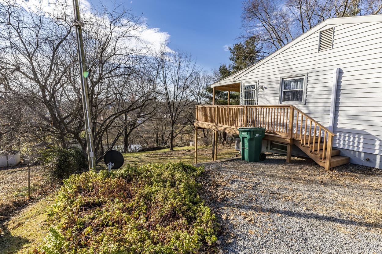 176 West Riverside Drive Timberville, VA 22853 - Photo 21 of 32 Gallery Image 21