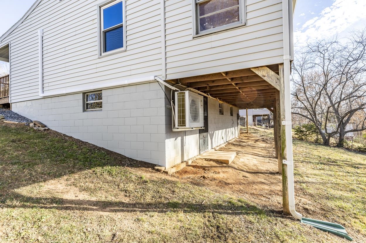 176 West Riverside Drive Timberville, VA 22853 - Photo 27 of 32 Gallery Image 27