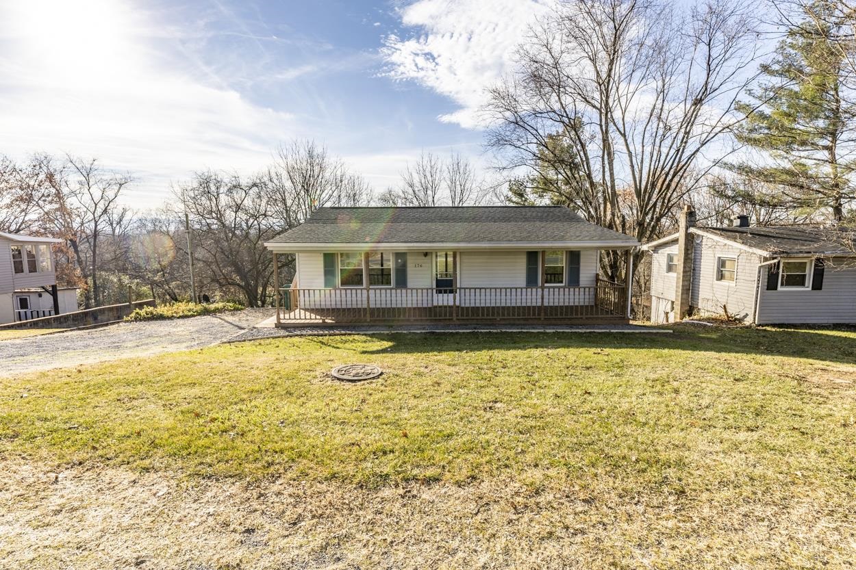 176 West Riverside Drive Timberville, VA 22853 - Photo 3 of 32 Gallery Image 3