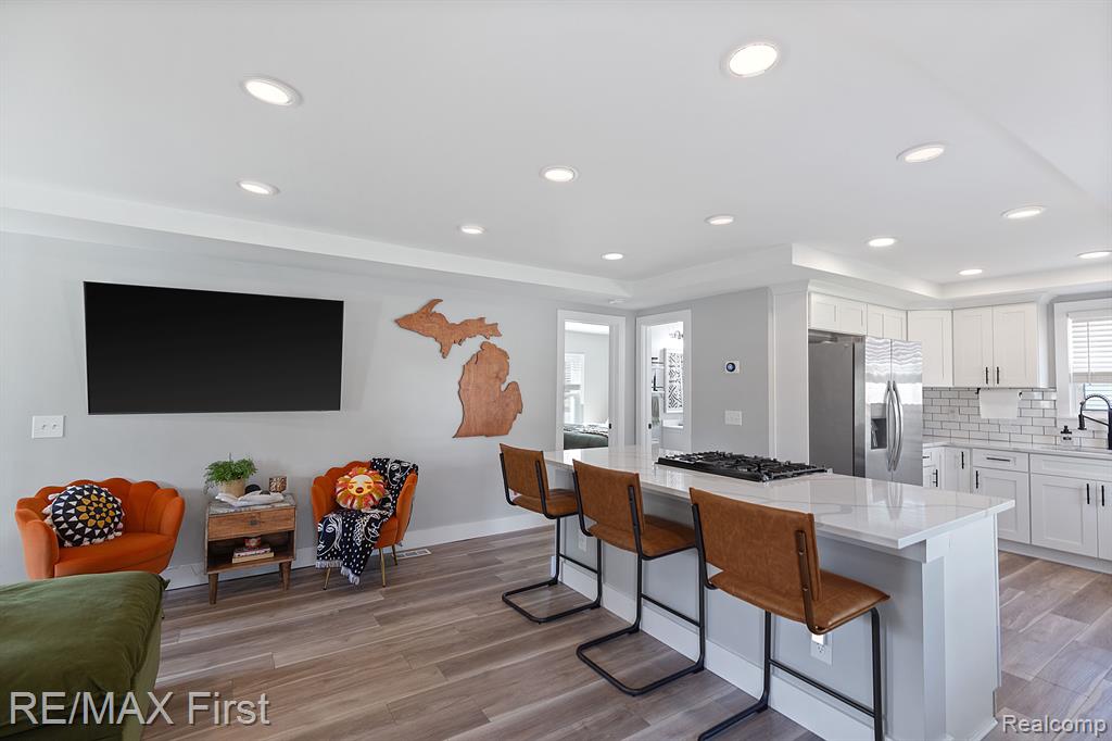 2931 Rochester Road Royal Oak, MI 48073 - Photo 12 of 24
