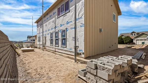 $856,000 | 1384 Munro Avenue, Rifle, CO 81650