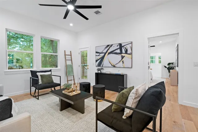 $725,000 | 919 Gene Johnson Street, Austin, TX 78751