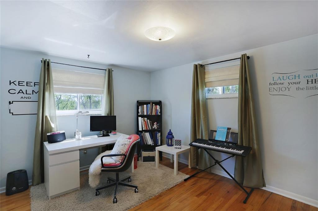 134 Buckhill Road Pittsburgh, PA 15237 - Photo 14 of 25 Gallery Image 14