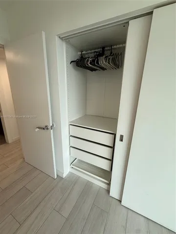 $4,000 | 5900 Collins Avenue, Unit 705, Miami Beach, FL 33140