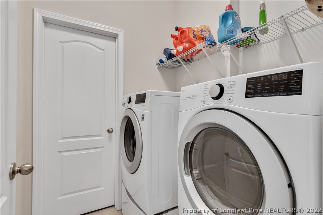 162 Trinity Road Raeford, NC 28376 - Photo 27 of 33 a utility room with dryer and washer