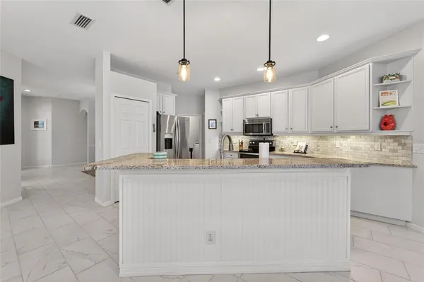 $374,000 | 5515 Golden Isles Drive, Apollo Beach, FL 33572