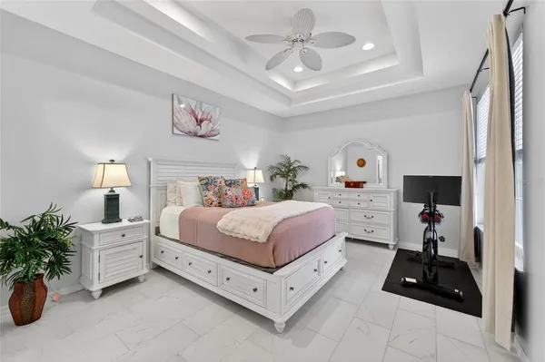 $374,000 | 5515 Golden Isles Drive, Apollo Beach, FL 33572