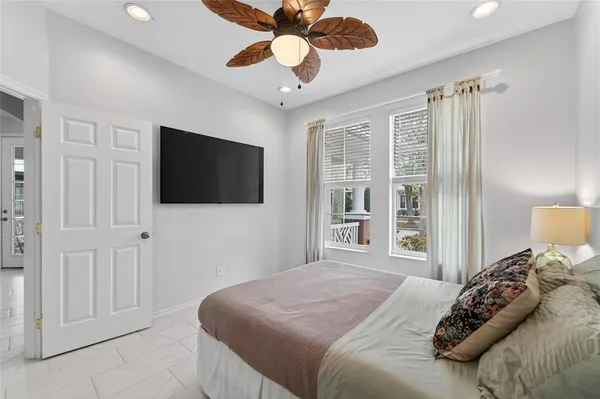 $374,000 | 5515 Golden Isles Drive, Apollo Beach, FL 33572