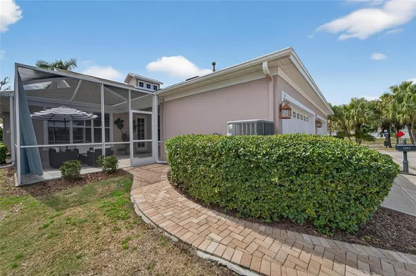 $374,000 | 5515 Golden Isles Drive, Apollo Beach, FL 33572