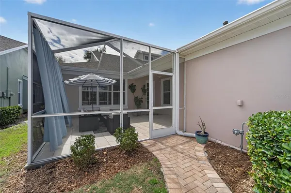 $374,000 | 5515 Golden Isles Drive, Apollo Beach, FL 33572