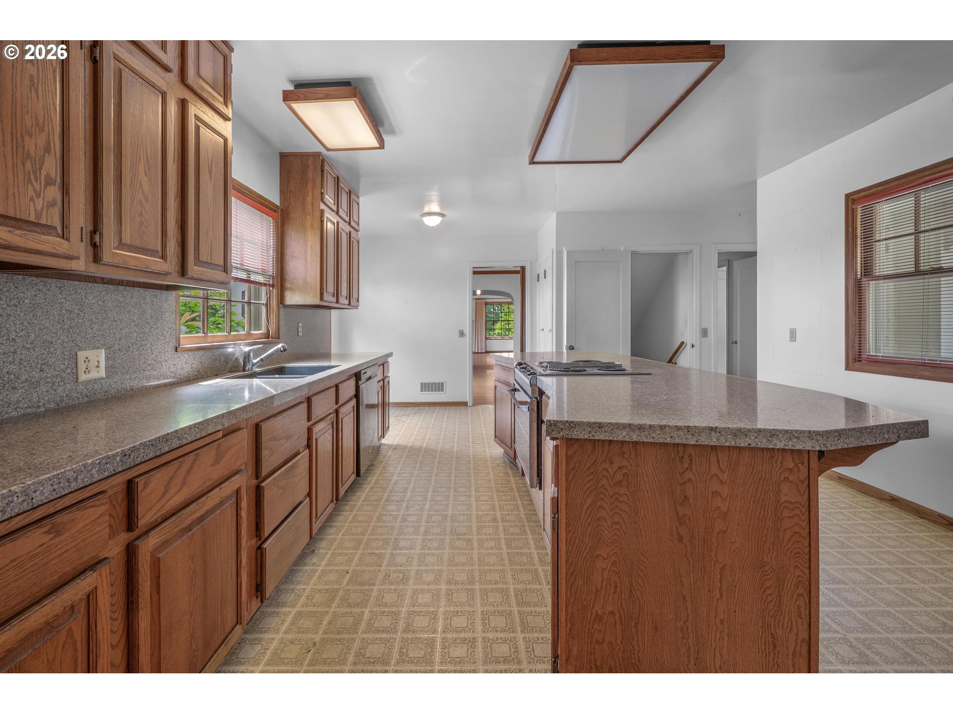 6315 Southwest Richey Lane Portland, OR 97223 - Photo 23 of 32