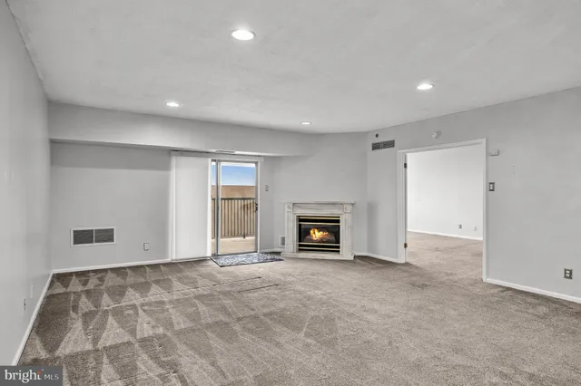 $2,200 | 6070 Main Street, Voorhees, NJ 08043