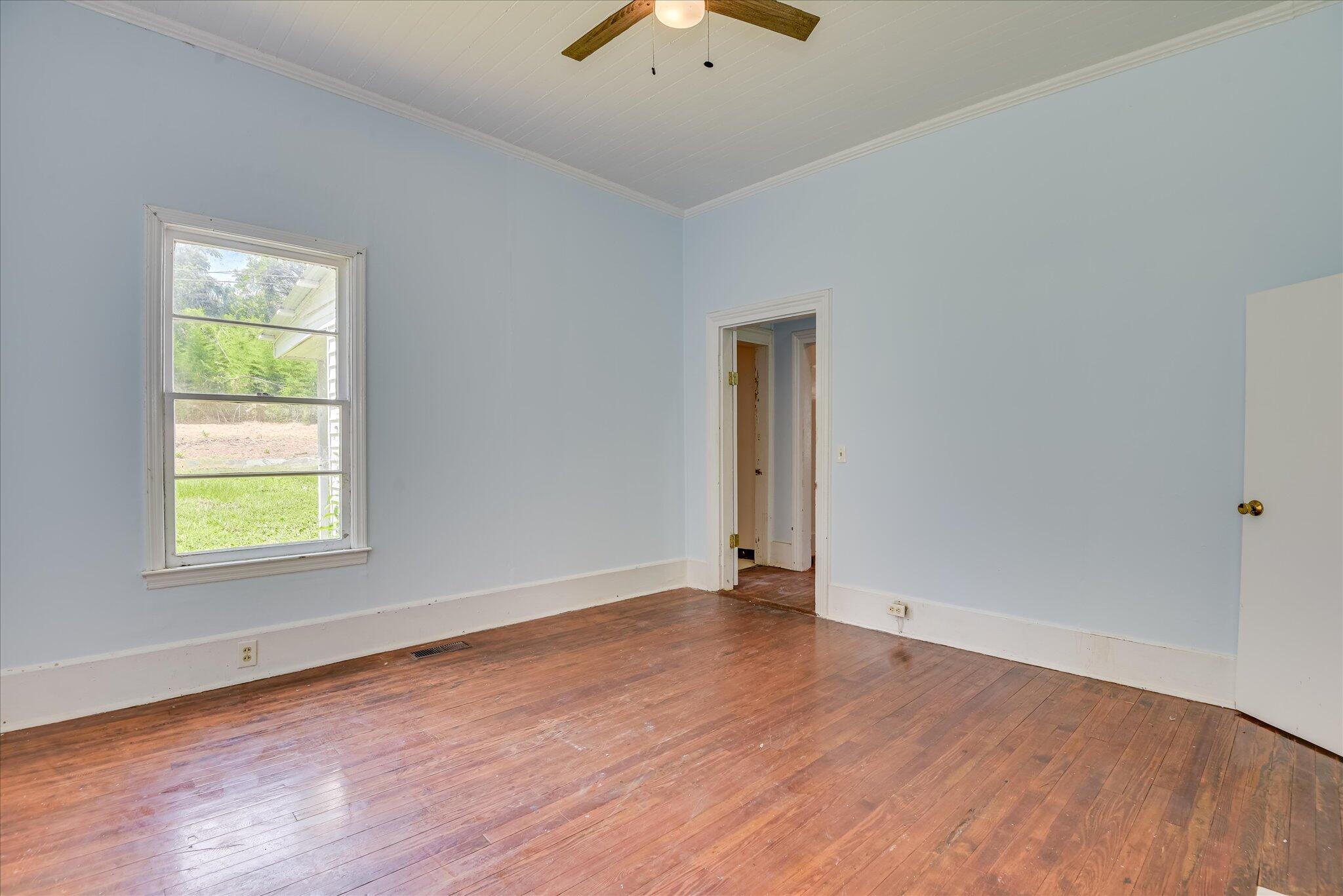 216 Circle Street Edgefield, SC 29824 - Photo 12 of 28