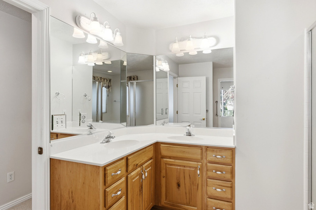 12758 Marks Way Riverton, UT 84065 - Photo 27 of 60