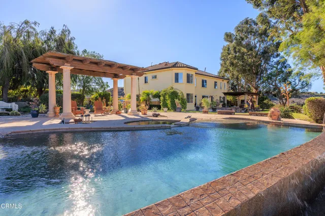 $2,390,000 | 13045 Ripple Creek Lane, Camarillo, CA 93012