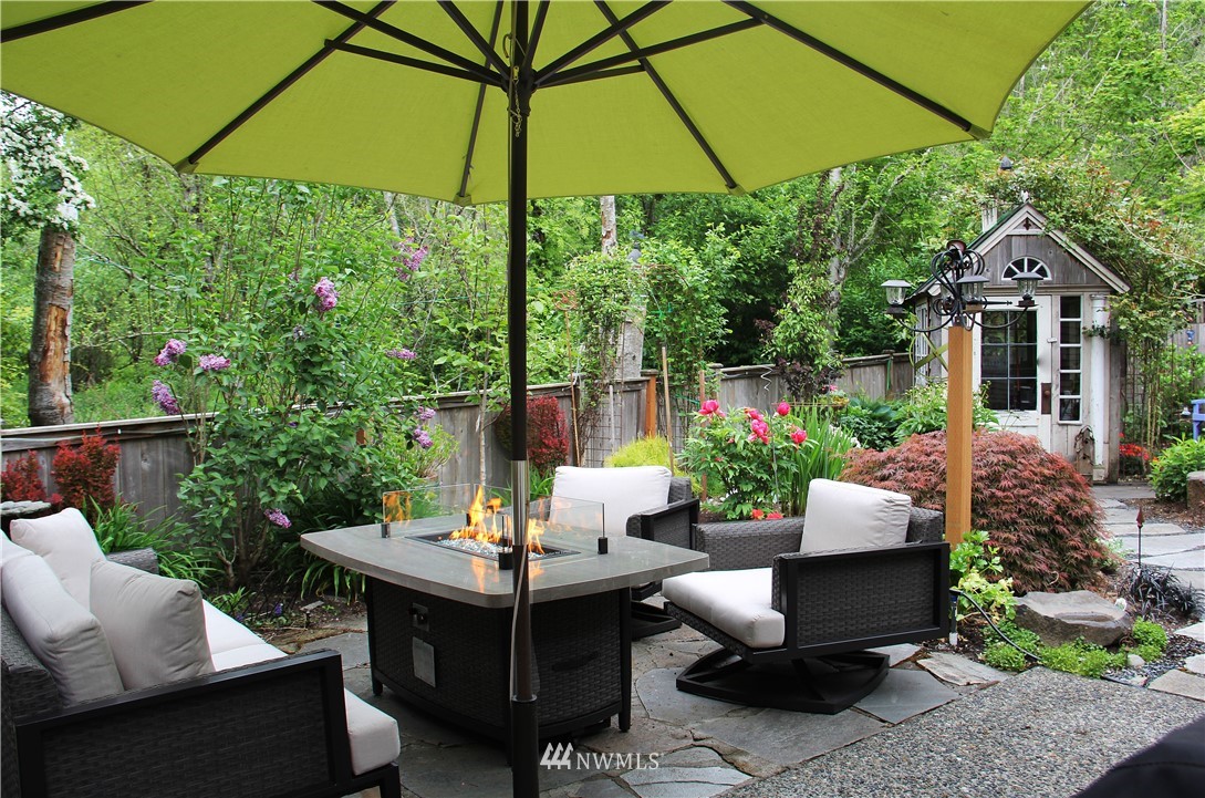 2305 210th Street Southeast Bothell, WA 98021 - Photo 14 of 20