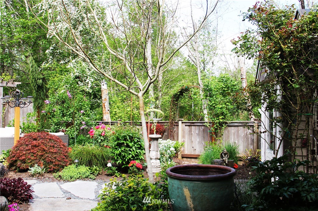 2305 210th Street Southeast Bothell, WA 98021 - Photo 17 of 20