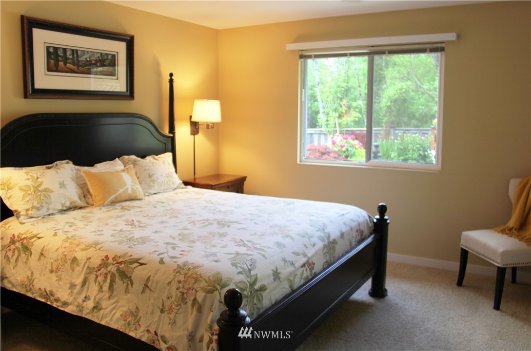 2305 210th Street Southeast Bothell, WA 98021 - Photo 9 of 20
