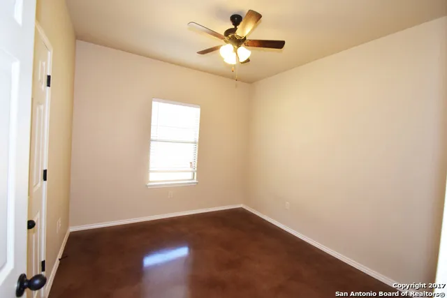 $1,295 | 150 Joanne Cove, New Braunfels, TX 78130