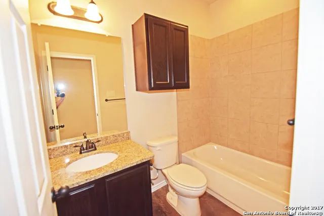 $1,295 | 150 Joanne Cove, New Braunfels, TX 78130