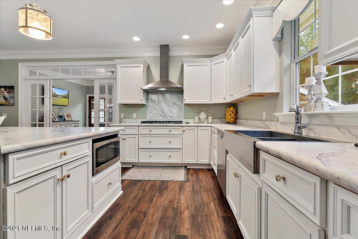 6102 Harry Rewis Road Macclenny, FL 32063 - Photo 13 of 36 13-Kitchen