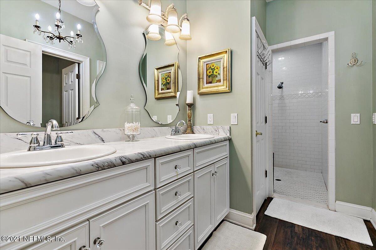 6102 Harry Rewis Road Macclenny, FL 32063 - Photo 17 of 36 17-Primary Bathroom