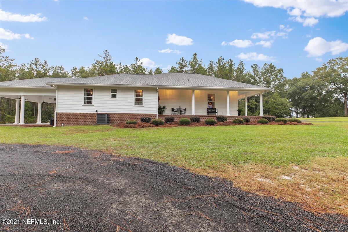 6102 Harry Rewis Road Macclenny, FL 32063 - Photo 31 of 36 32-Side View