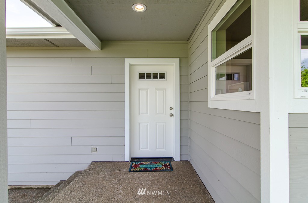 791 West Wiser Lake Road Ferndale, WA 98248 - Photo 5 of 25