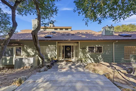 $2,950,000 | 5150 East Camino Cielo, Santa Barbara, CA 93105
