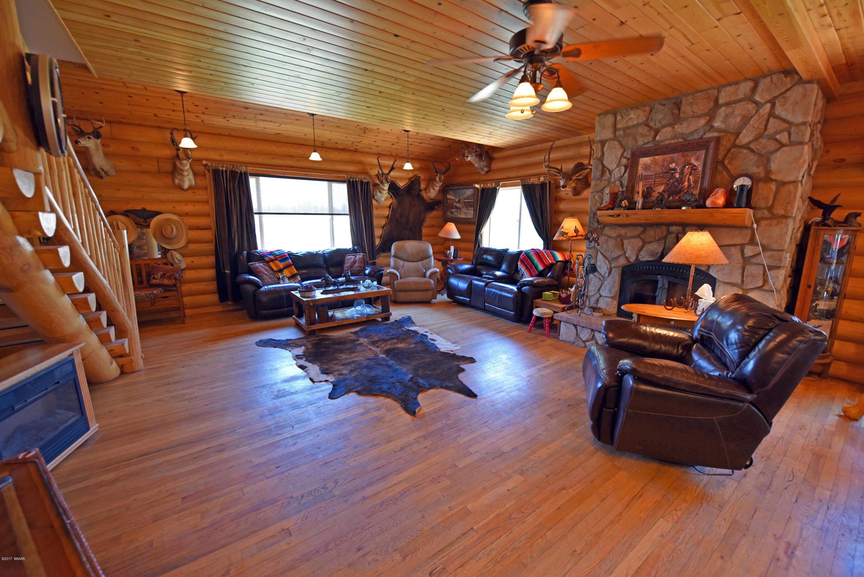 7086 Smith Ranch Road Show Low, AZ 85901 - Photo 3 of 29 Gallery Image 3