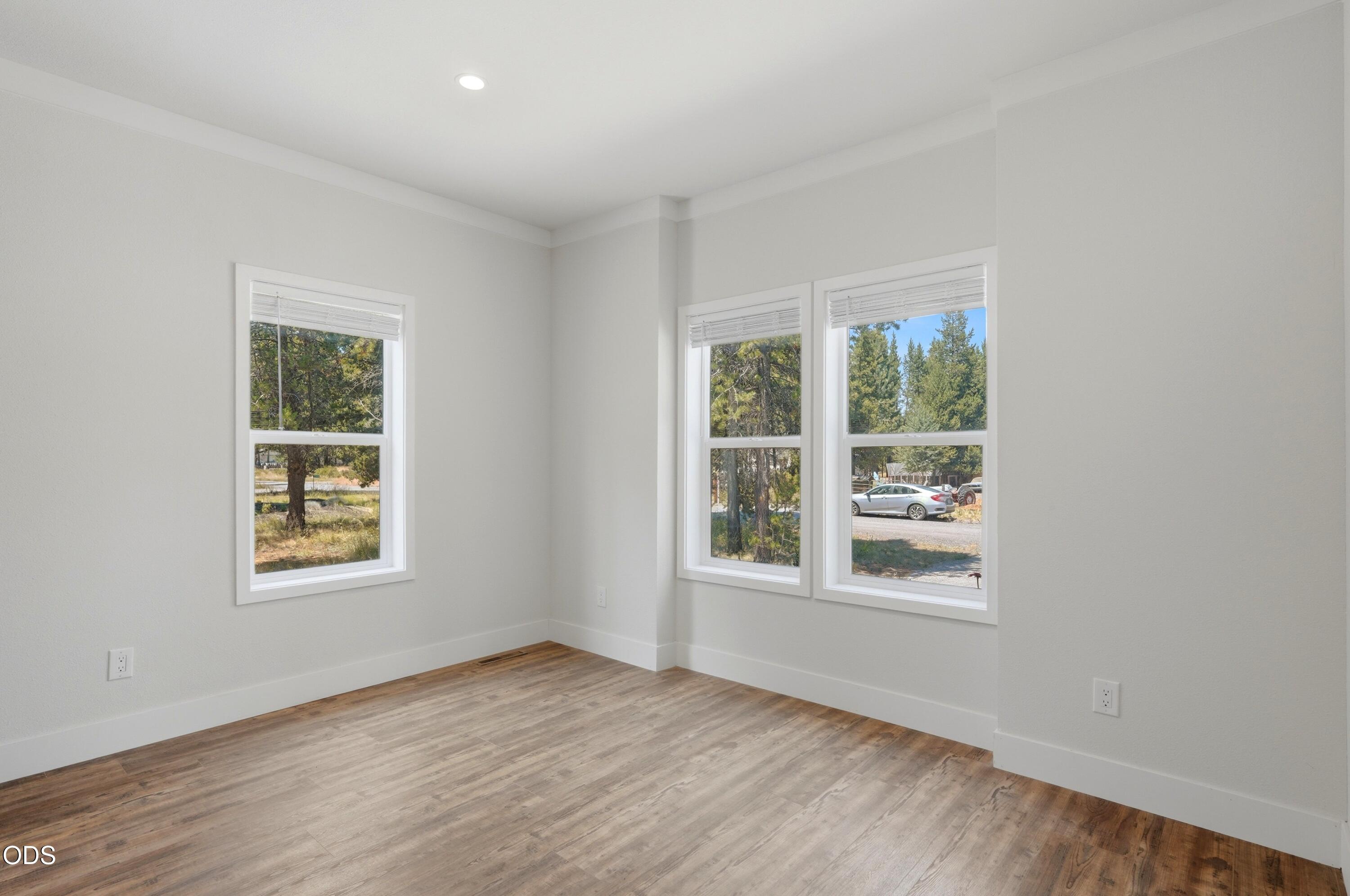 17041 Glendale Road Bend, OR 97707 - Photo 15 of 20 Gallery Image 15