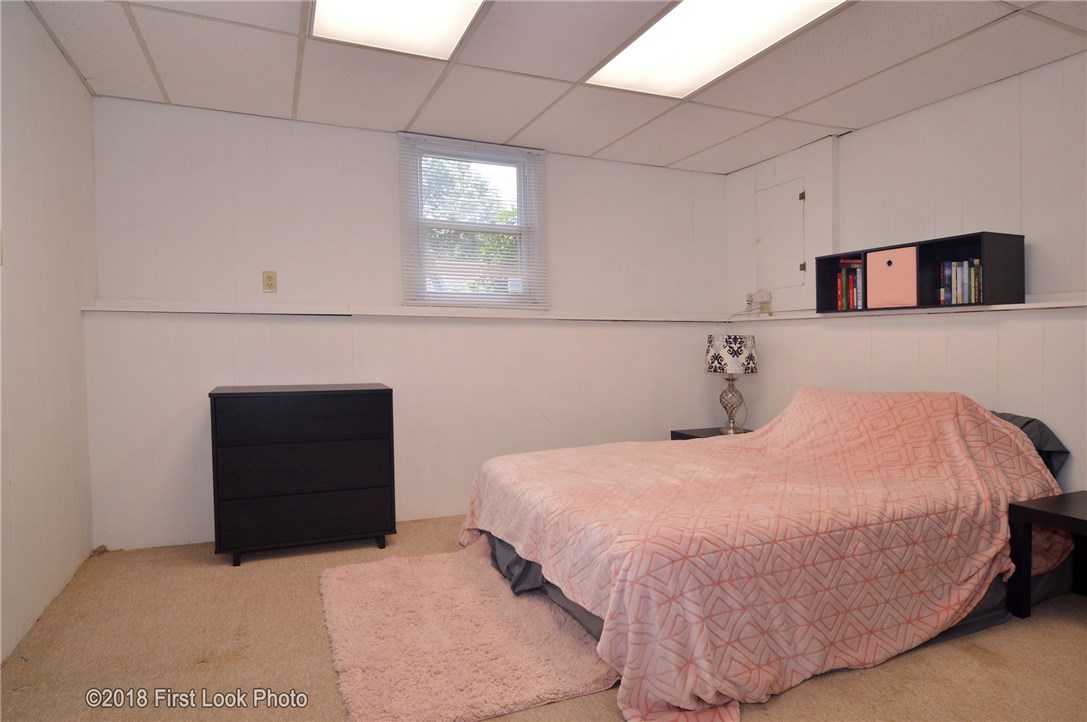 95 Nausauket Road Warwick, RI 02886 - Photo 30 of 36