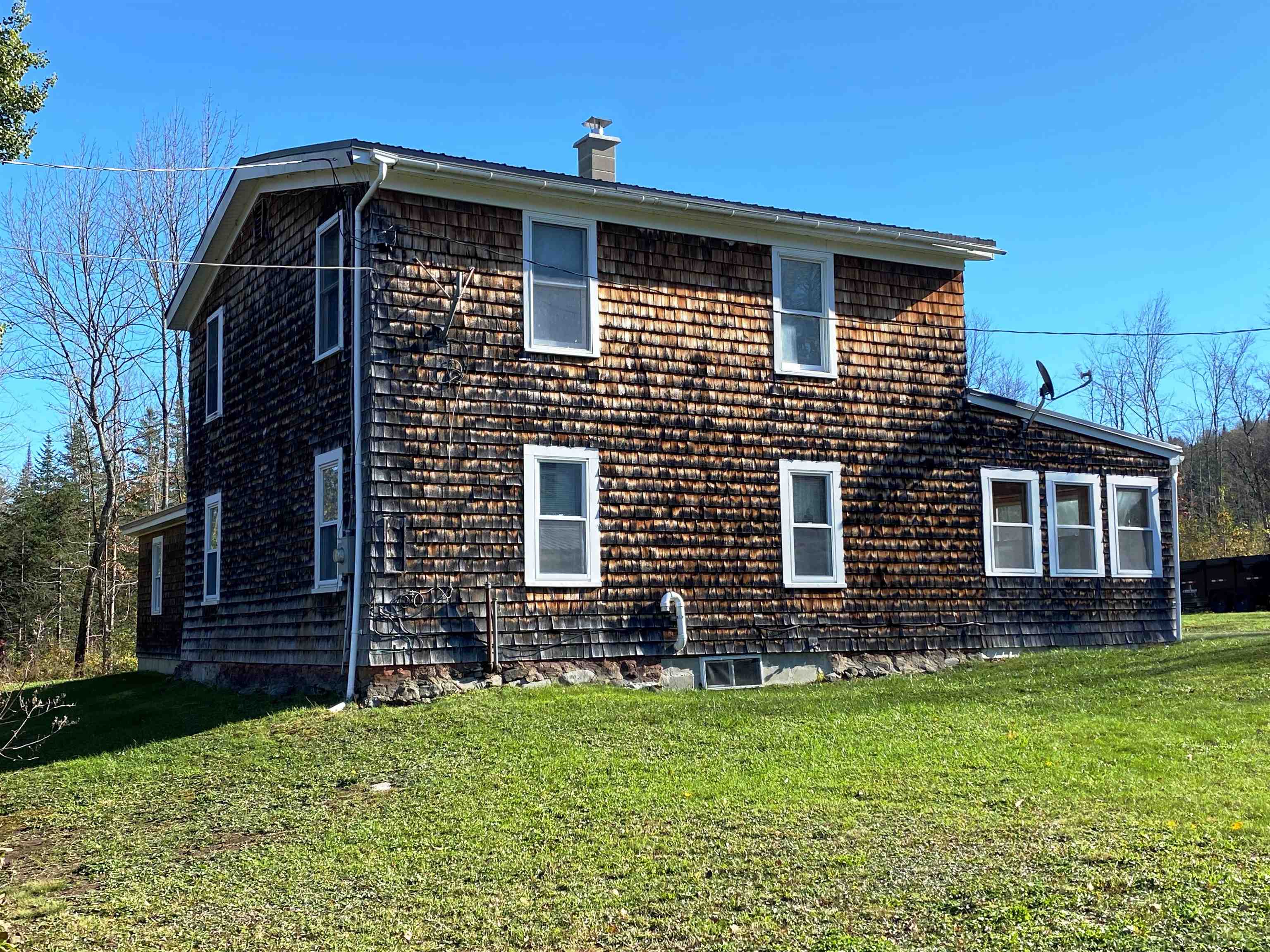 770 Dalton Road Dalton, NH 03598 - Photo 4 of 40