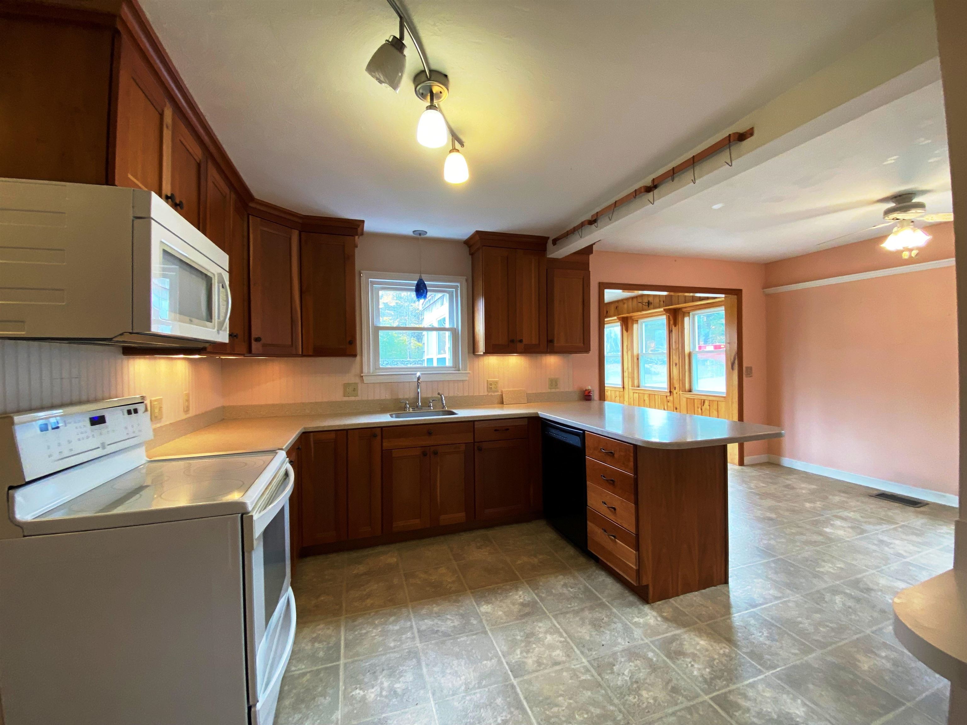 770 Dalton Road Dalton, NH 03598 - Photo 7 of 40