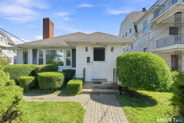 $300,000 | 631 Highland Avenue, Waterbury, CT 06708