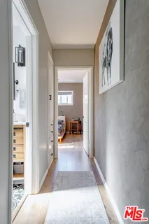 $949,000 | 5541 East Mezzanine Way, Long Beach, CA 90808